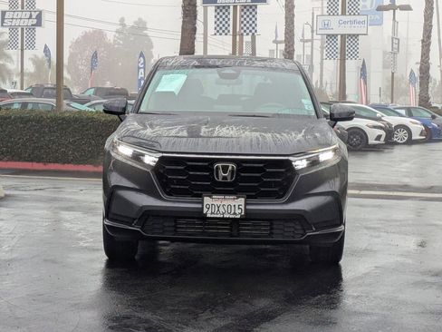 Used 2023 Honda CR-V EX image 2