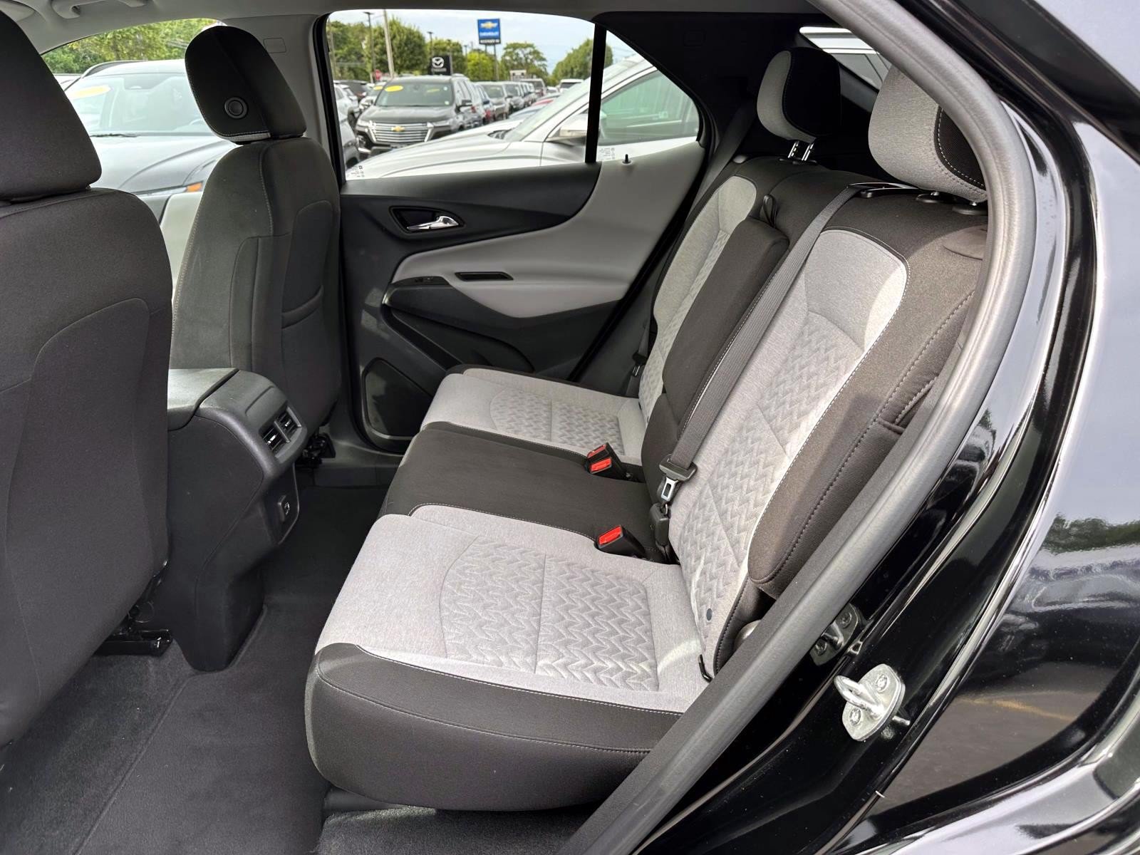 Used 2023 Chevrolet Equinox LS w/ LS Convenience Package AWD/4WD image 12