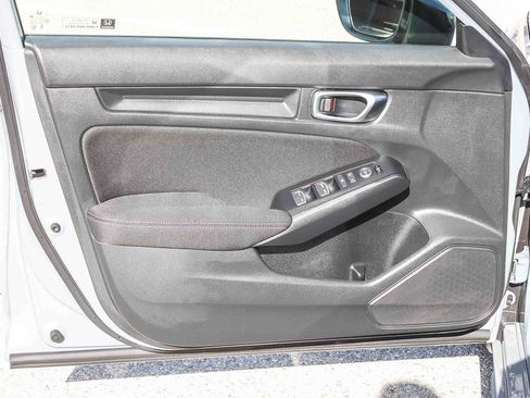 Certified 2025 Honda Civic Sport image 22