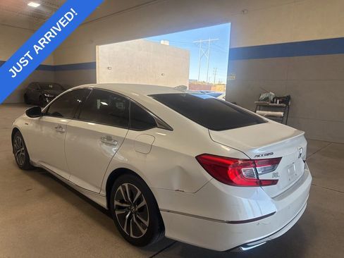 Used 2020 Honda Accord Touring image 4