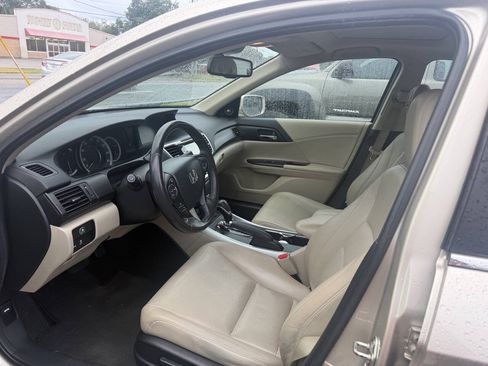 Used 2014 Honda Accord EX-L image 2