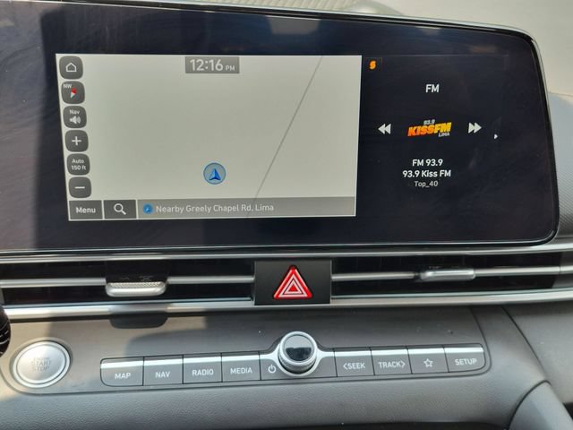 Used 2024 Hyundai Elantra SEL w/ Convenience Package FWD image 12