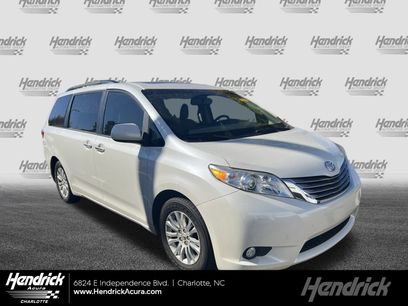 Used 2017 Toyota Sienna XLE