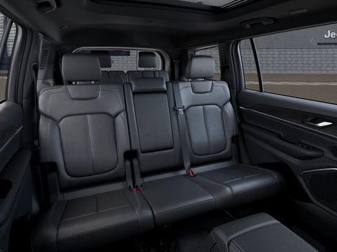 New 2026 Jeep Grand Cherokee L Limited AWD/4WD image 15