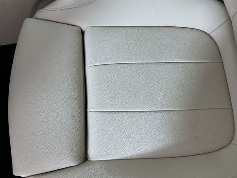 New 2026 Mercedes-Benz GLB 250 4MATIC image 20