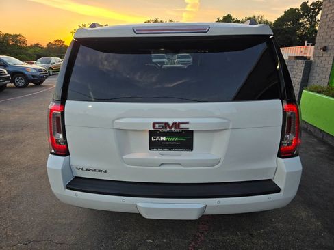 Used 2015 GMC Yukon SLT w/ HD Trailering Package image 12