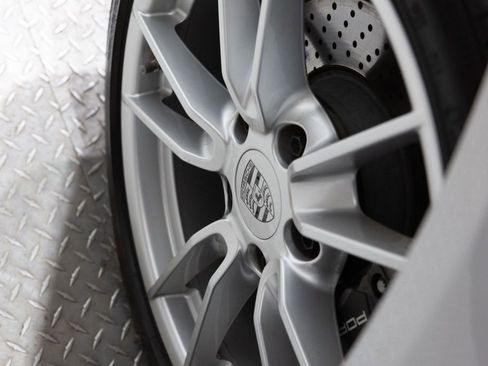 Used 2023 Porsche 911 Carrera w/ Sport Chrono Package image 31