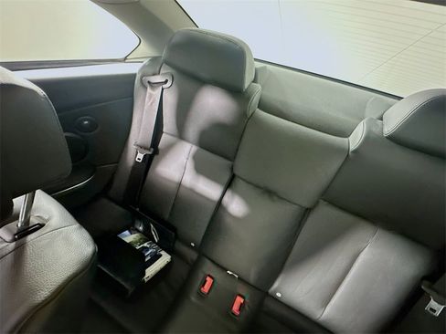 Used 2009 BMW 650i Coupe image 12