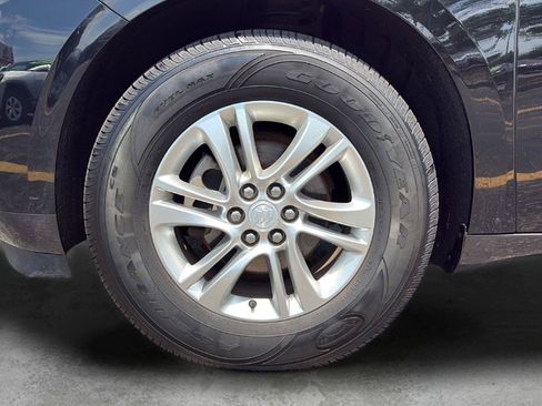 Used 2019 Buick Enclave Essence FWD image 21