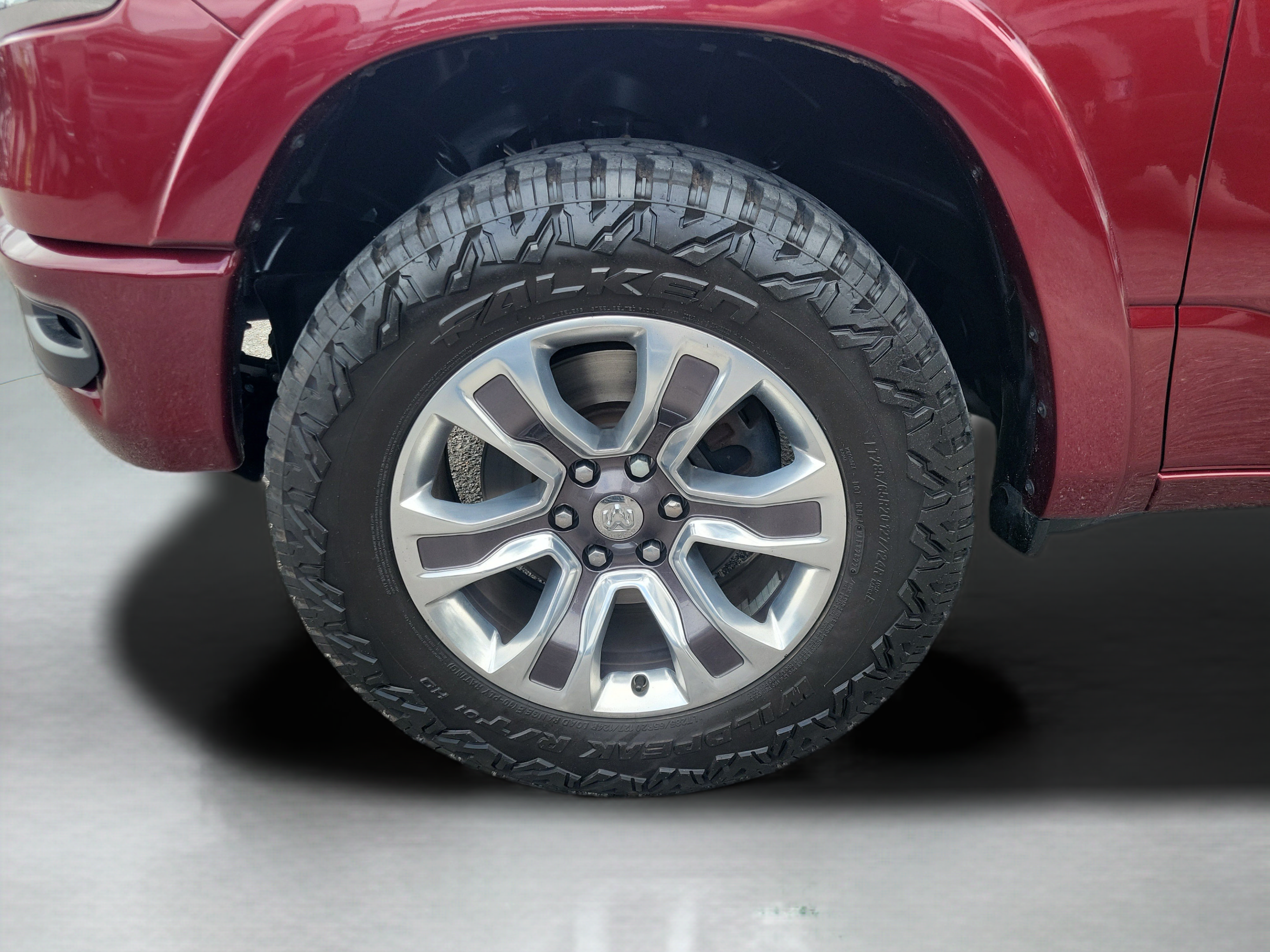Used 2023 RAM 1500 Limited w/ Body Color Bumper Group AWD/4WD image 31