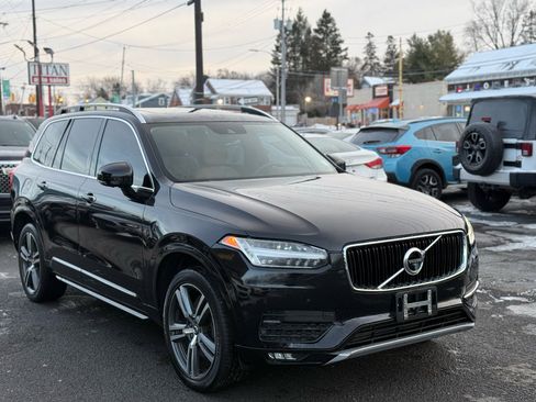 Used 2016 Volvo XC90 T6 Momentum w/ Momentum Plus Package image 4