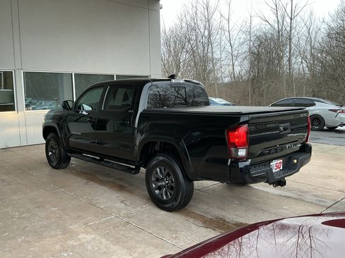Used 2023 Toyota Tacoma SR5 image 20