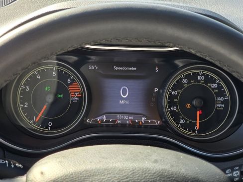 Used 2023 Jeep Cherokee Altitude Lux image 7