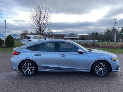 Certified 2022 Honda Civic LX image 5