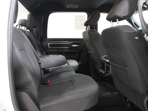 Used 2024 RAM 2500 Lone Star w/ Sport Appearance Package AWD/4WD image 21