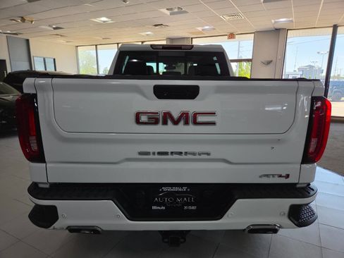 Used 2022 GMC Sierra 1500 AT4 w/ AT4 Premium Package AWD/4WD image 6