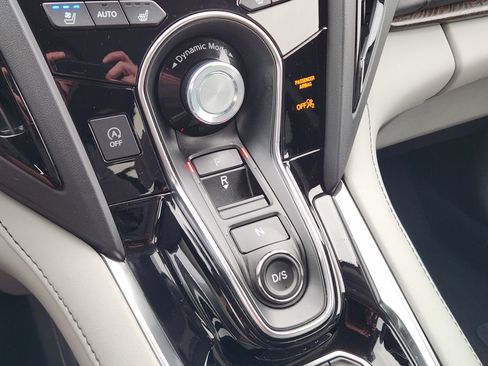 Used 2019 Acura RDX AWD w/ Advance Package image 22