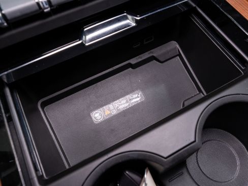 Used 2025 GMC Yukon Denali image 23