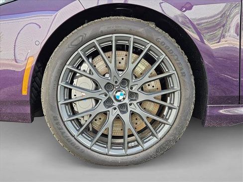 Used 2025 BMW M235i xDrive w/ M Performance Package AWD/4WD image 9