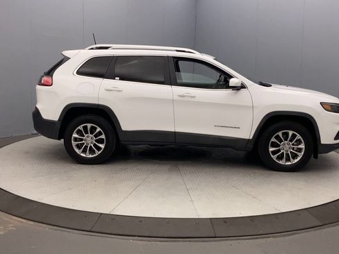 Used 2019 Jeep Cherokee Latitude Plus w/ Comfort/Convenience Group AWD/4WD image 6