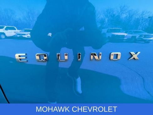 Used 2024 Chevrolet Equinox Premier AWD/4WD image 33