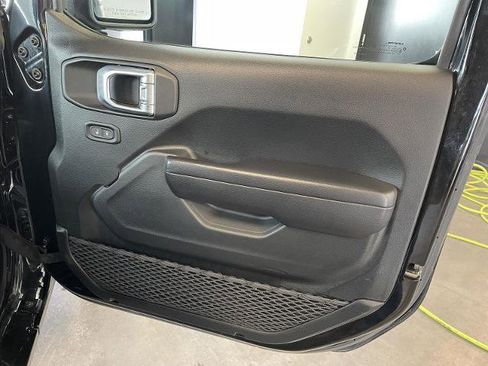 Used 2021 Jeep Wrangler Unlimited Sport image 6