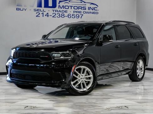 Used 2024 Dodge Durango GT RWD image 2