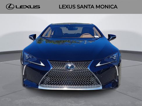 Used 2018 Lexus LC 500 Coupe image 2