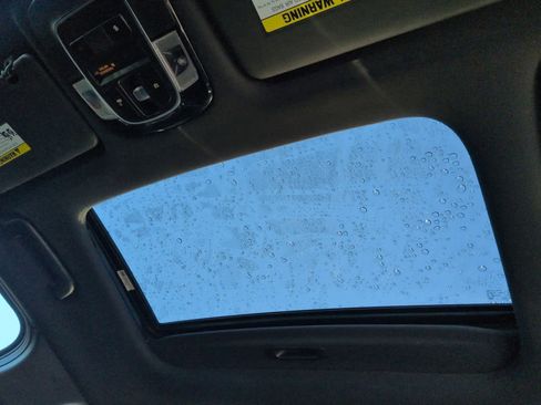 Used 2022 Hyundai Santa Cruz Limited image 20