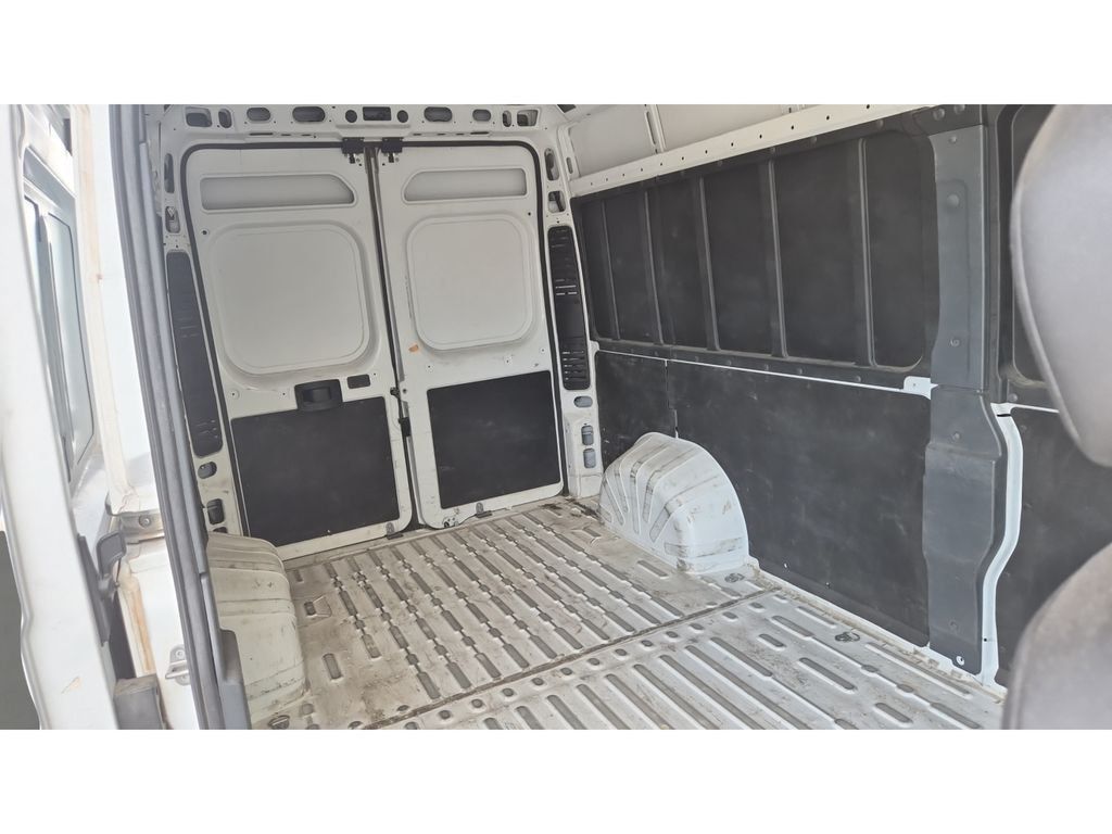 Used 2025 RAM ProMaster 3500 w/ Convenience Group FWD image 11