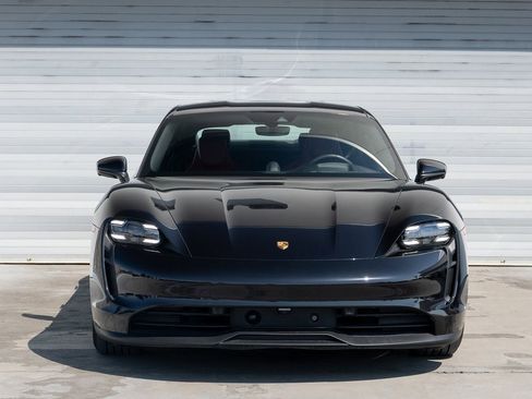 Certified 2024 Porsche Taycan 4S image 6