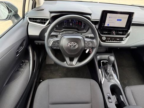 Used 2026 Toyota Corolla LE image 27