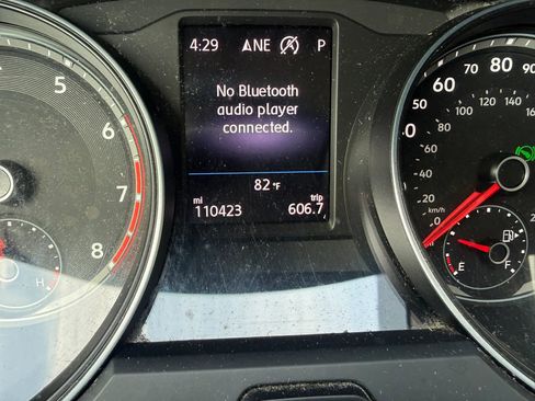 Used 2019 Volkswagen Atlas SE w/ Panoramic Sunroof Package FWD image 13