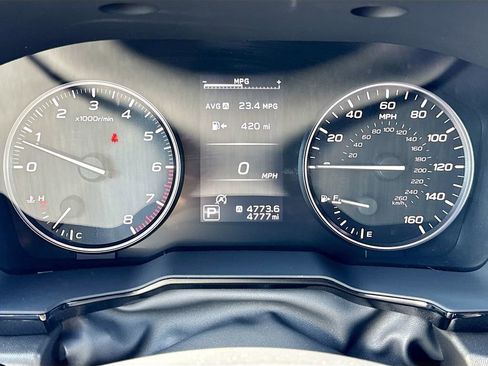 Certified 2025 Subaru Outback Premium image 18