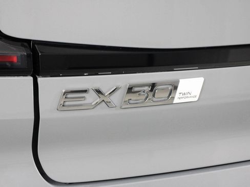 New 2026 Volvo EX30 Plus AWD/4WD image 15