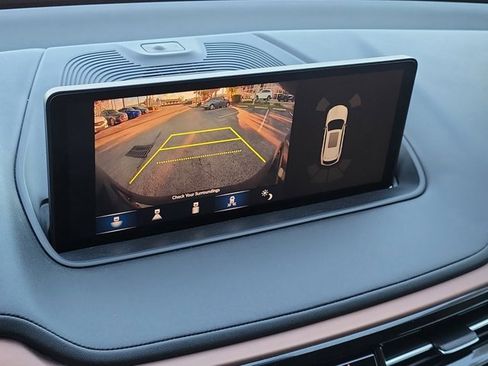 Used 2022 Acura MDX FWD w/ Technology Package image 17