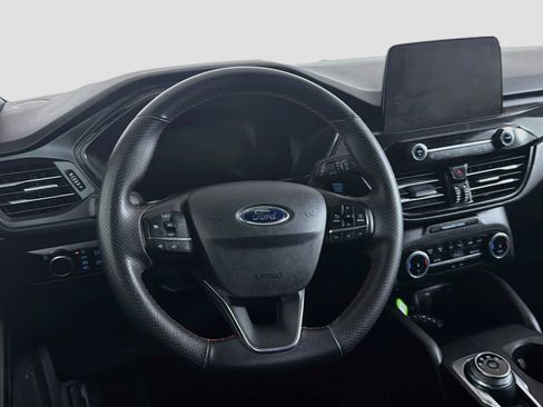Used 2025 Ford Escape ST-Line FWD image 18