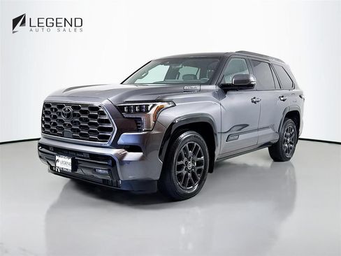 Used 2024 Toyota Sequoia Platinum AWD/4WD image 1