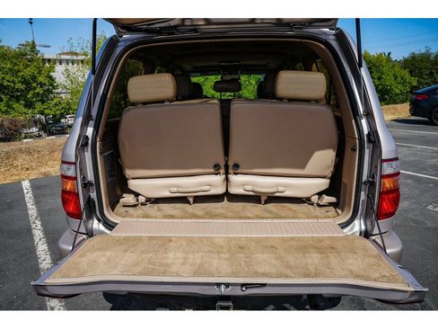 Used 2001 Toyota Land Cruiser AWD/4WD image 25
