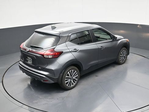 Used 2023 Nissan Kicks SV FWD image 30