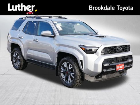 Certified 2025 Toyota 4Runner TRD Sport image 1