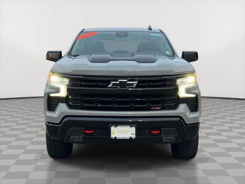 Used 2024 Chevrolet Silverado 1500 LT Trail Boss w/ Protection Package AWD/4WD image 2