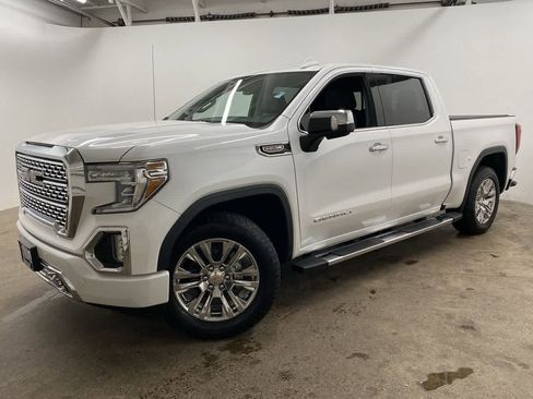 Used 2022 GMC Sierra 1500 Denali image 1