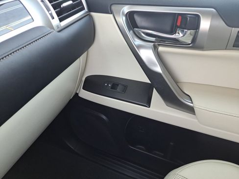 Used 2022 Lexus GX 460 Premium AWD/4WD image 33