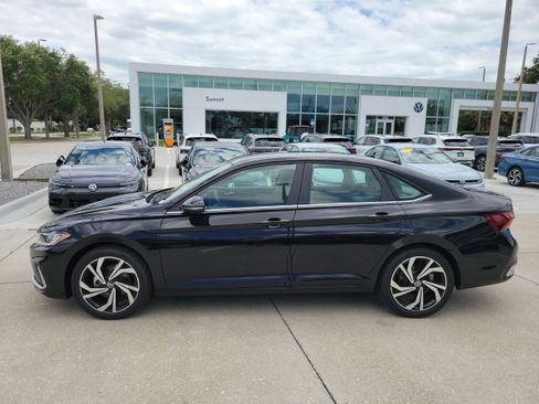 New 2026 Volkswagen Jetta SEL FWD image 7