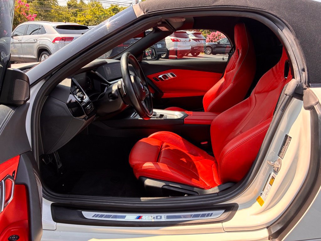 Used 2020 BMW Z4 M40i w/ Executive Package RWD image 24
