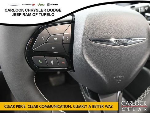 New 2026 Chrysler Pacifica Limited image 16