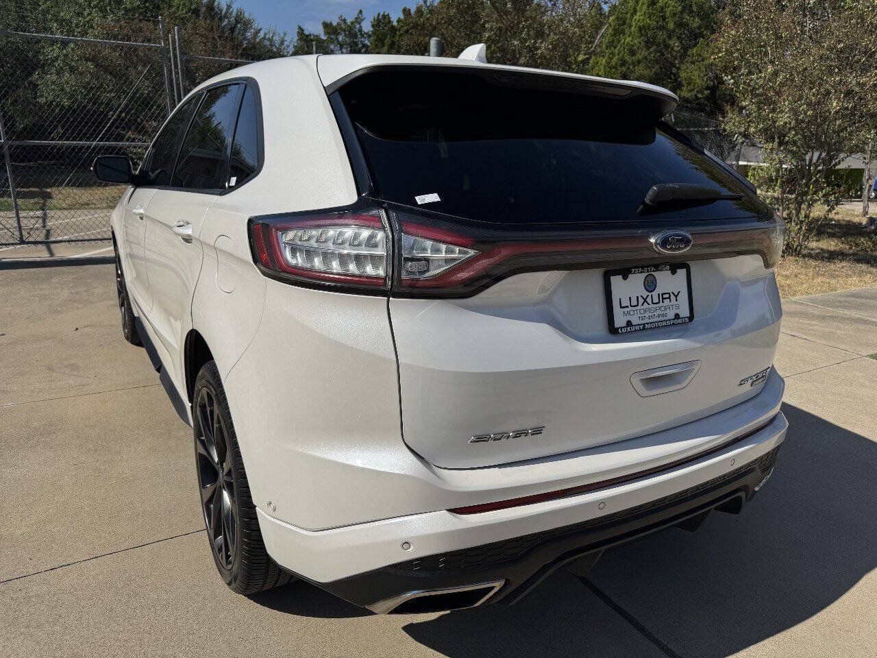 Used 2015 Ford Edge Sport w/ Equipment Group 401A AWD/4WD image 12