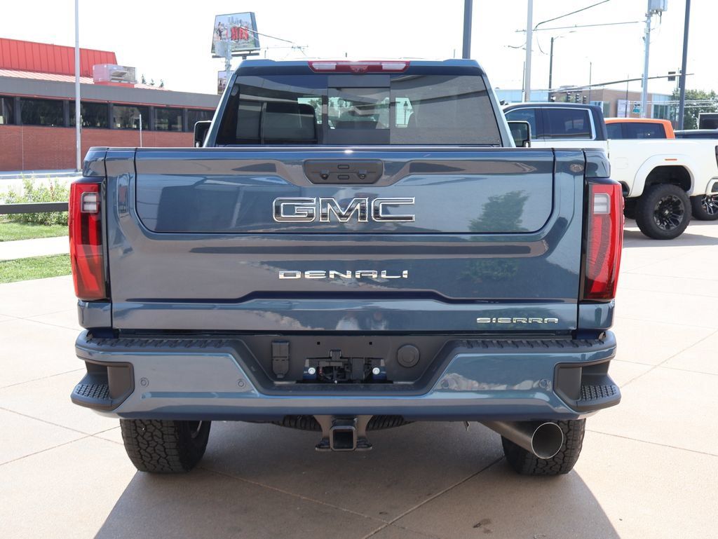 New 2026 GMC Sierra 2500 Denali Ultimate w/ Max Trailering Package AWD/4WD image 4