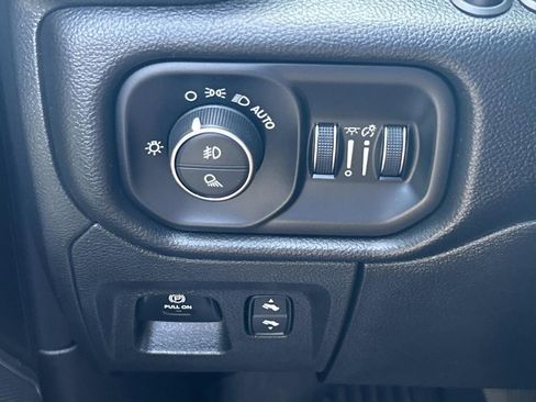 Used 2023 RAM 1500 Laramie AWD/4WD image 35